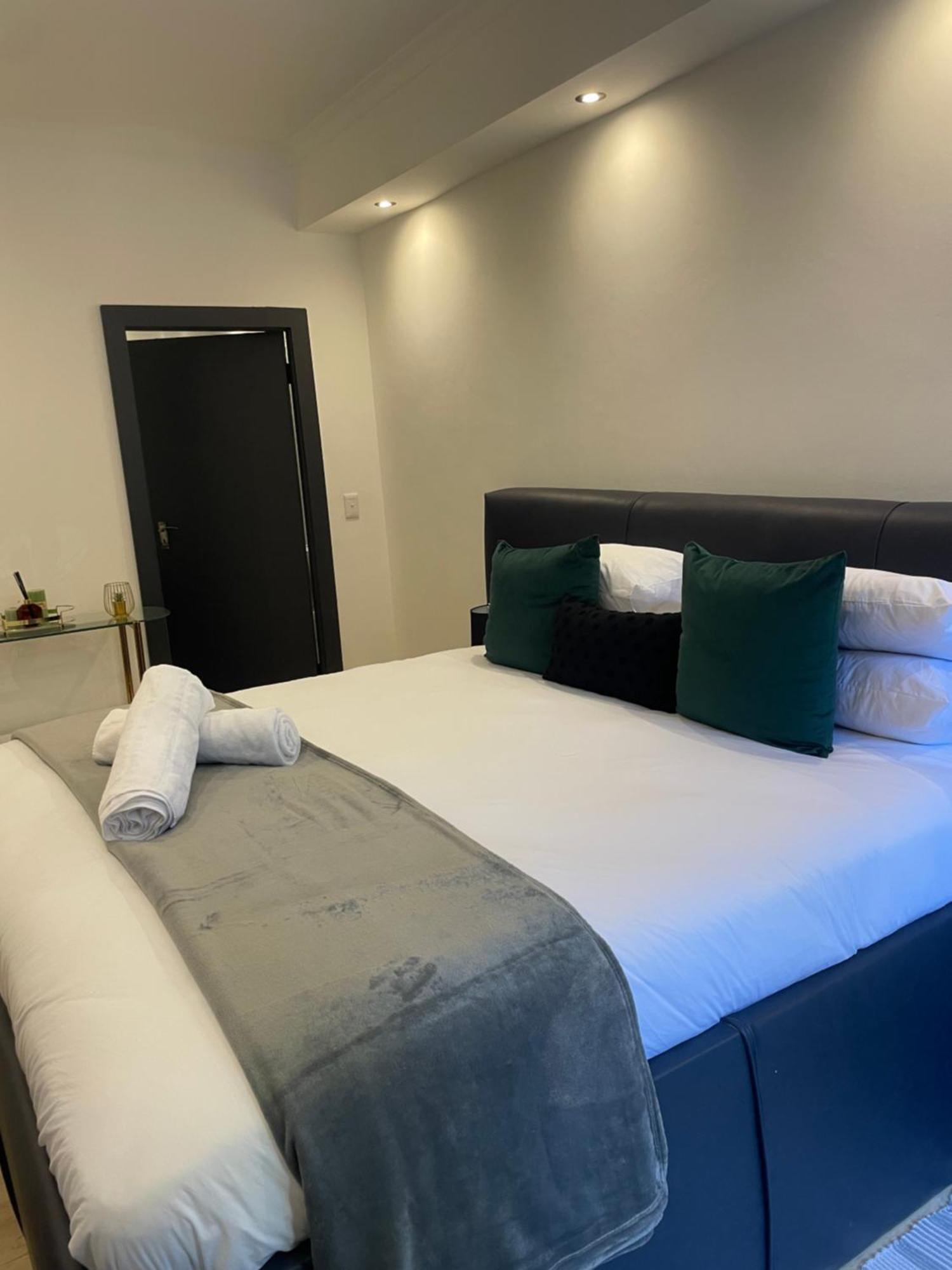 Cape20 Luxury Escape Hotel Fokváros Kültér fotó